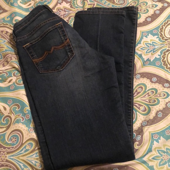 Lucky Brand Denim - Juniors Lucky Brand jeans size 0. Lucky Brand Denim - Juniors Lucky Brand jeans size 0.